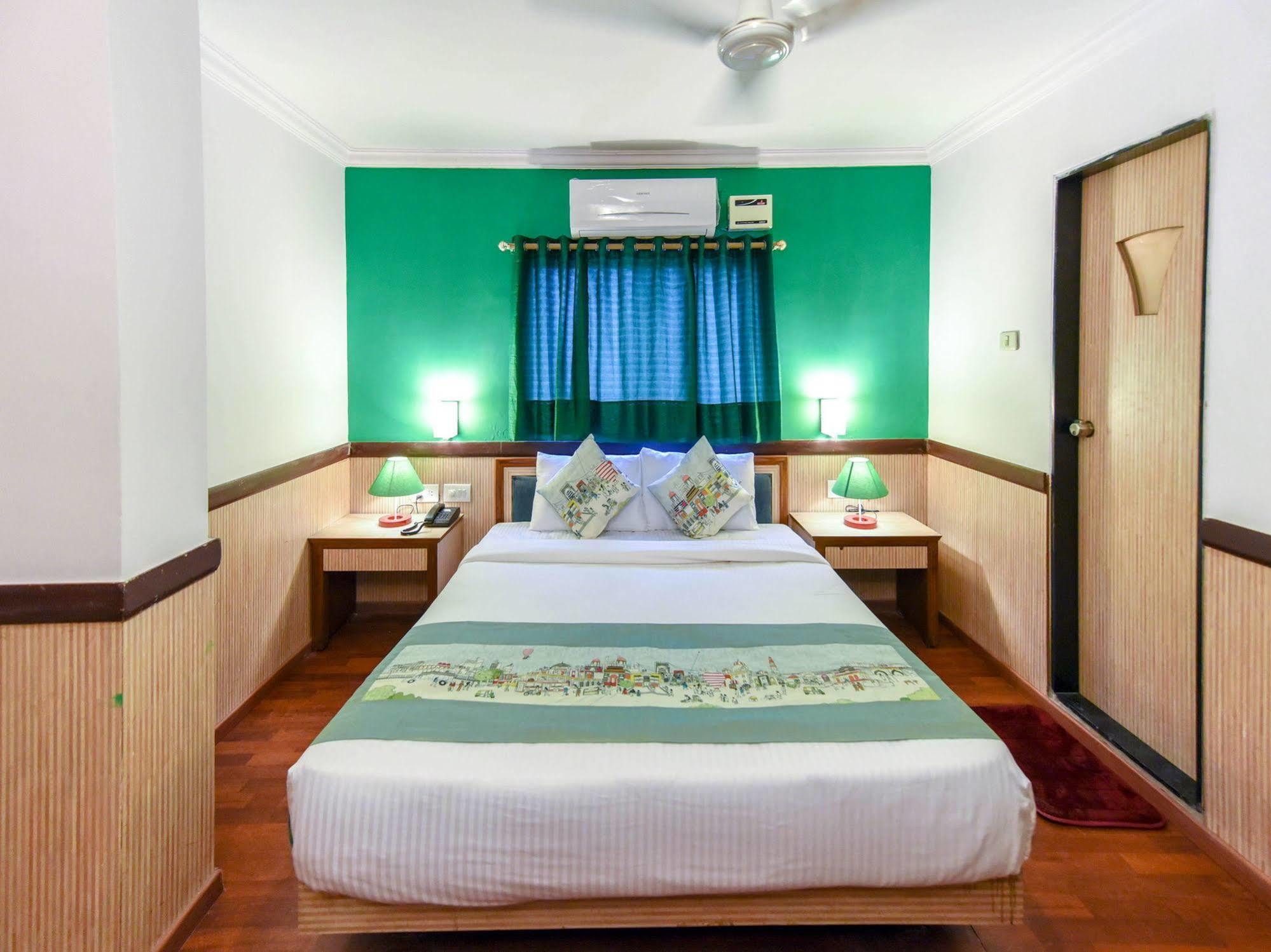 Oyo Rooms Abids Hyderabad Exterior photo