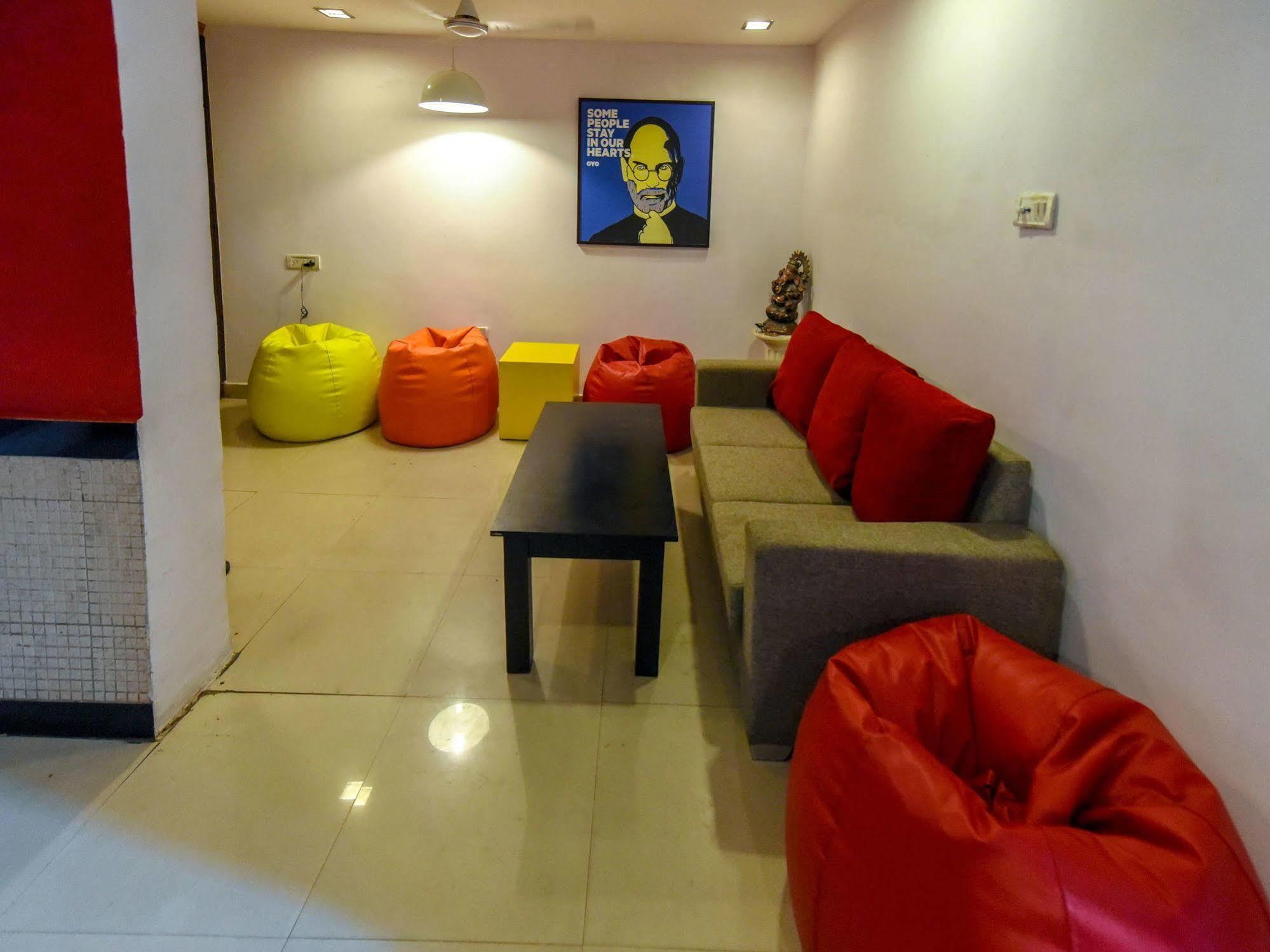 Oyo Rooms Abids Hyderabad Exterior photo